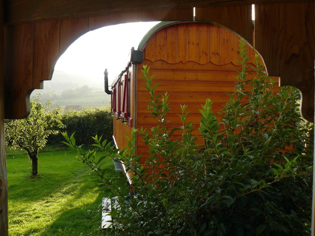 Villa La Roulotte De La Fay Dompierre-les-Ormes Zimmer foto