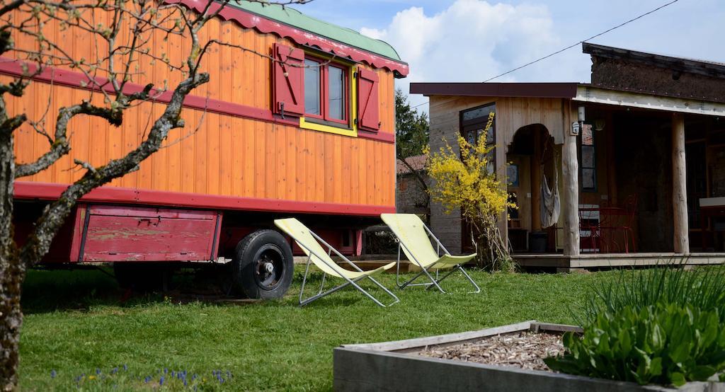 Villa La Roulotte De La Fay Dompierre-les-Ormes Zimmer foto