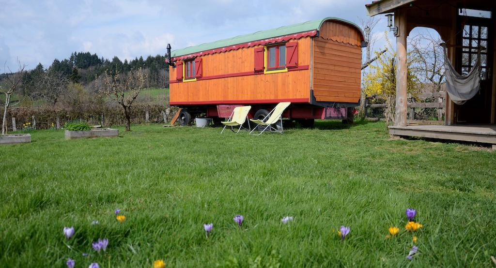 Villa La Roulotte De La Fay Dompierre-les-Ormes Zimmer foto