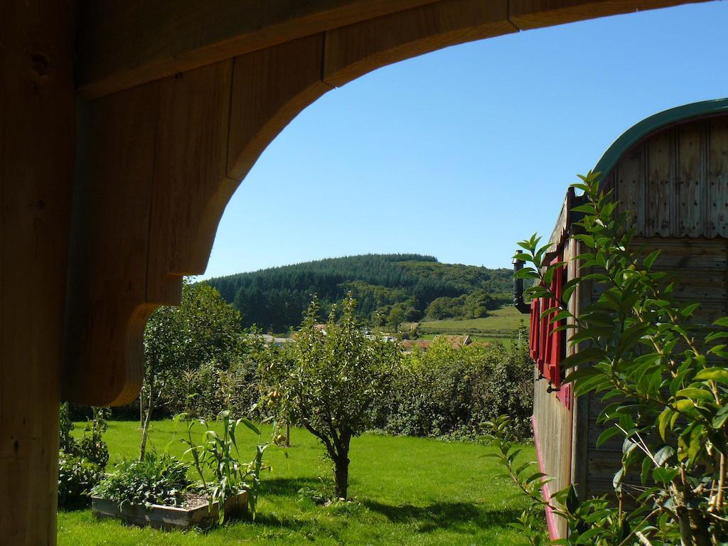 Villa La Roulotte De La Fay Dompierre-les-Ormes Zimmer foto